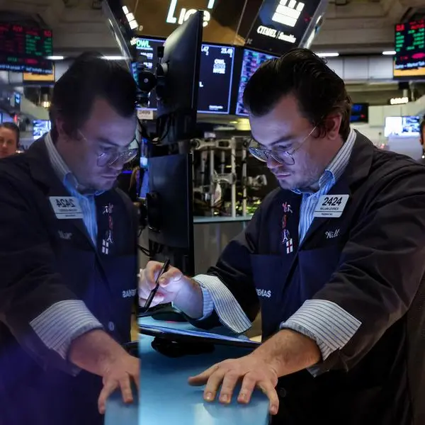 FX, stocks tepid as tariff threats, geopolitical woes stir caution