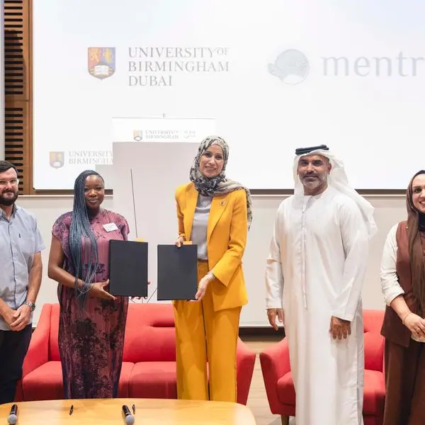 جامعة برمنجهام تتعاون مع شركة \"مينترا\" الناشئة في حاضنة الأعمال in5 للارتقاء بخدمات الصحة النفسية القائمة على الذكاء الاصطناعي